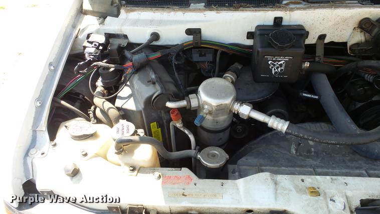image for item ET9383 1990 Chevrolet Astro van