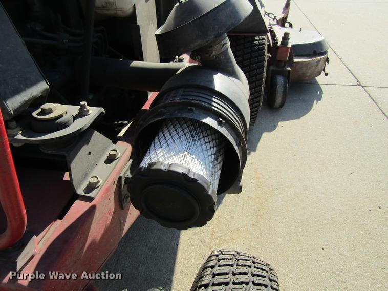 image for item EU9511 2003 Toro Groundsmaster 328D lawn mower