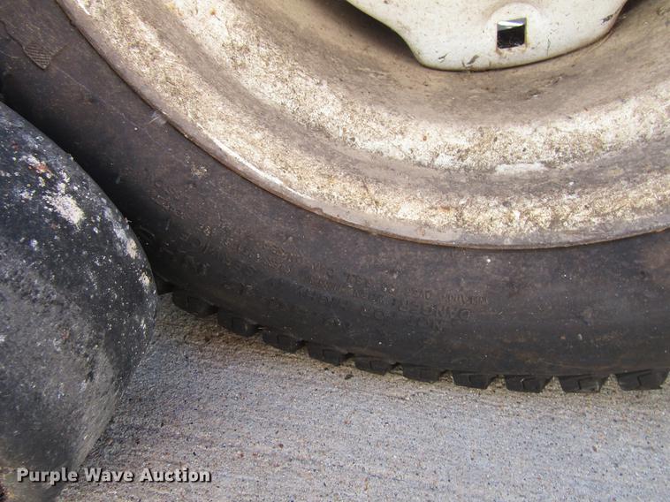 image for item EU9511 2003 Toro Groundsmaster 328D lawn mower