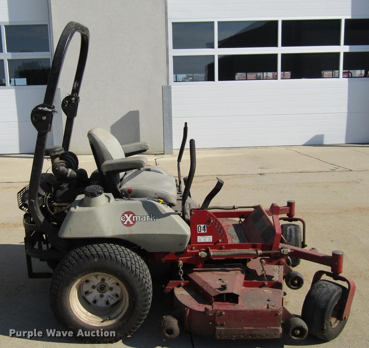 image for item EU9512 2004 Exmark LZ27KC604 lawn mower