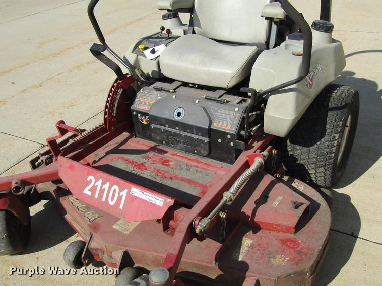 image for item EU9512 2004 Exmark LZ27KC604 lawn mower