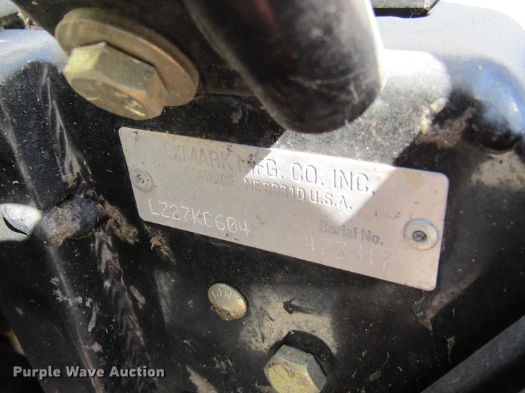 image for item EU9512 2004 Exmark LZ27KC604 lawn mower