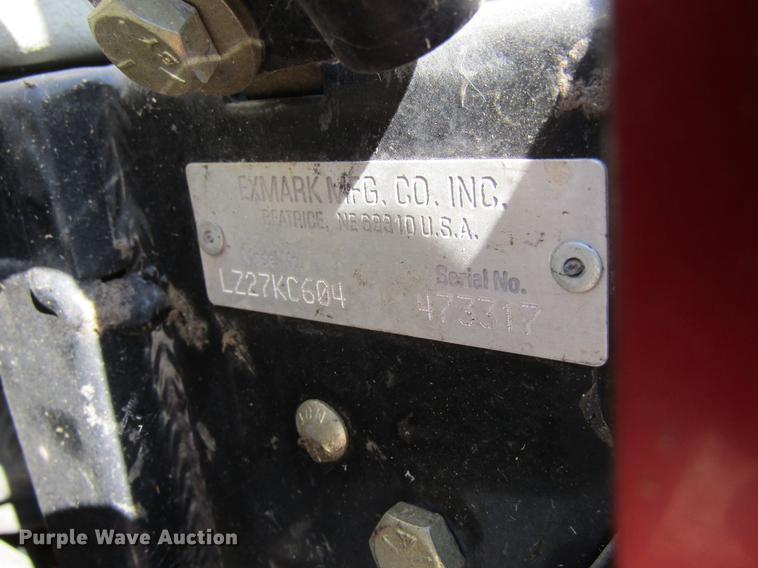 image for item EU9512 2004 Exmark LZ27KC604 lawn mower