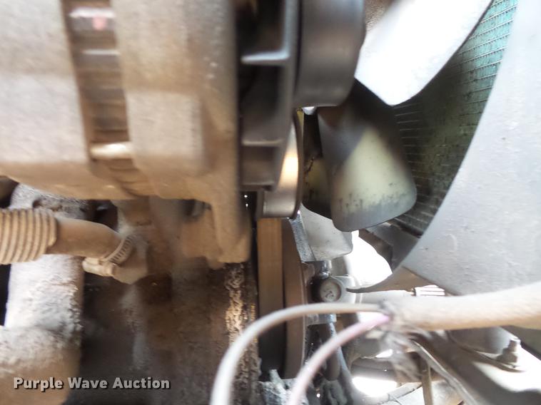 image for item EV9221 1995 Ford L8000 dump truck