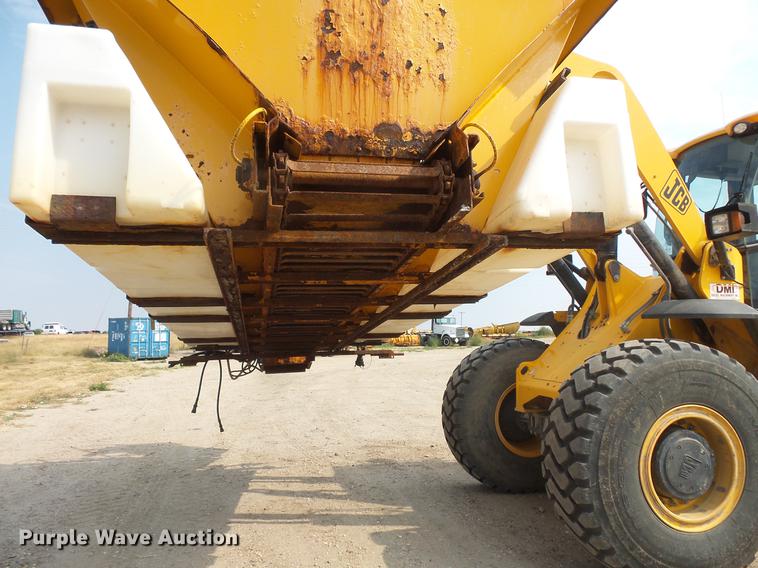 image for item EV9221 1995 Ford L8000 dump truck