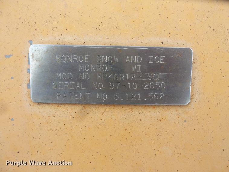 image for item EV9221 1995 Ford L8000 dump truck