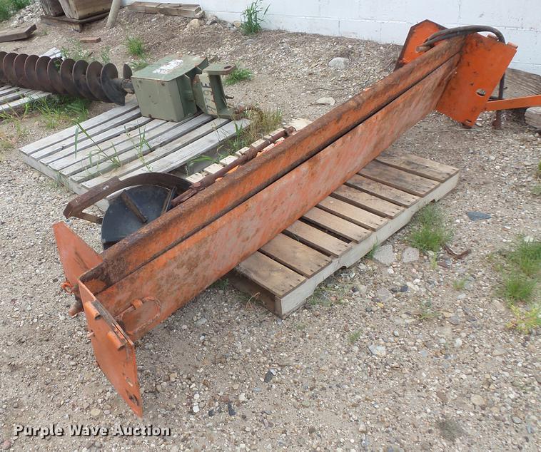 image for item EV9222 Tailgate spreader