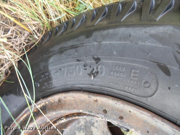 image for item EV9224 Kolman Athey SB7042 conveyor / screen