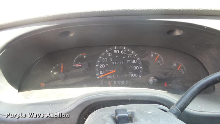 image for item EZ9598 2003 Ford Econoline E450 box truck with sewer camera system