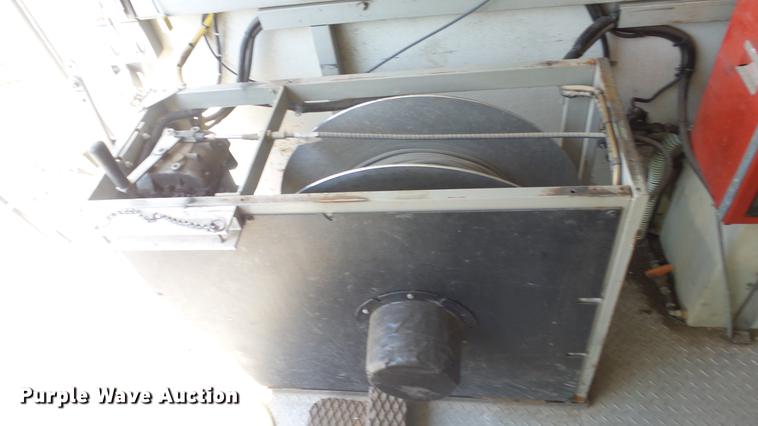 image for item EZ9598 2003 Ford Econoline E450 box truck with sewer camera system