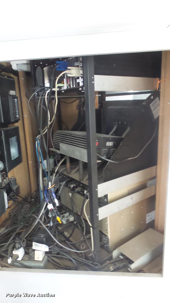 image for item EZ9598 2003 Ford Econoline E450 box truck with sewer camera system