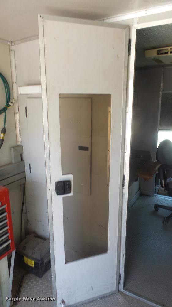 image for item EZ9598 2003 Ford Econoline E450 box truck with sewer camera system