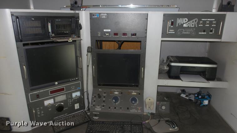 image for item EZ9598 2003 Ford Econoline E450 box truck with sewer camera system