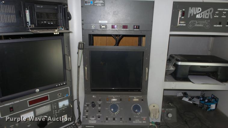 image for item EZ9598 2003 Ford Econoline E450 box truck with sewer camera system