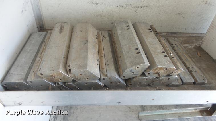 image for item EZ9598 2003 Ford Econoline E450 box truck with sewer camera system