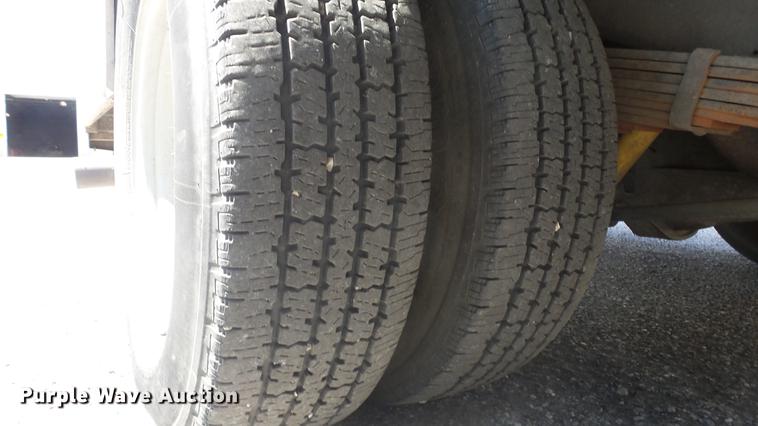 image for item EZ9598 2003 Ford Econoline E450 box truck with sewer camera system