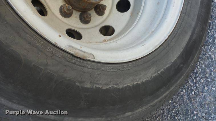 image for item EZ9598 2003 Ford Econoline E450 box truck with sewer camera system