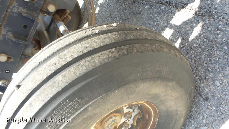 image for item EZ9599 New Holland 3930 tractor