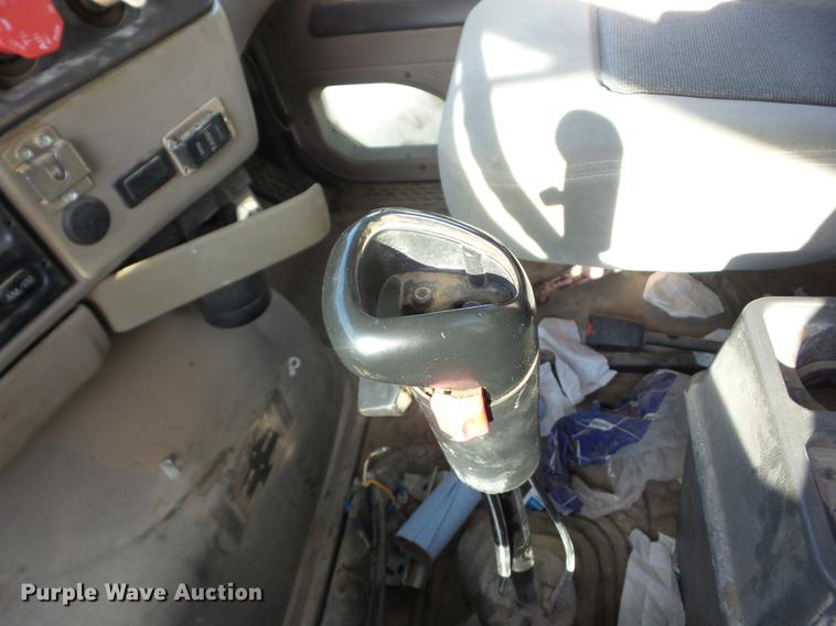 image for item K6252 2008 Sterling AT9500 semi truck