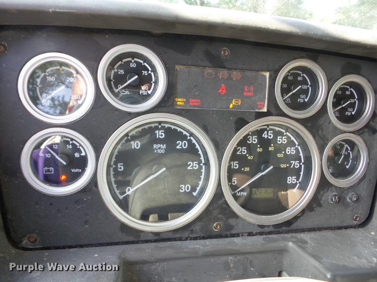 image for item K6252 2008 Sterling AT9500 semi truck