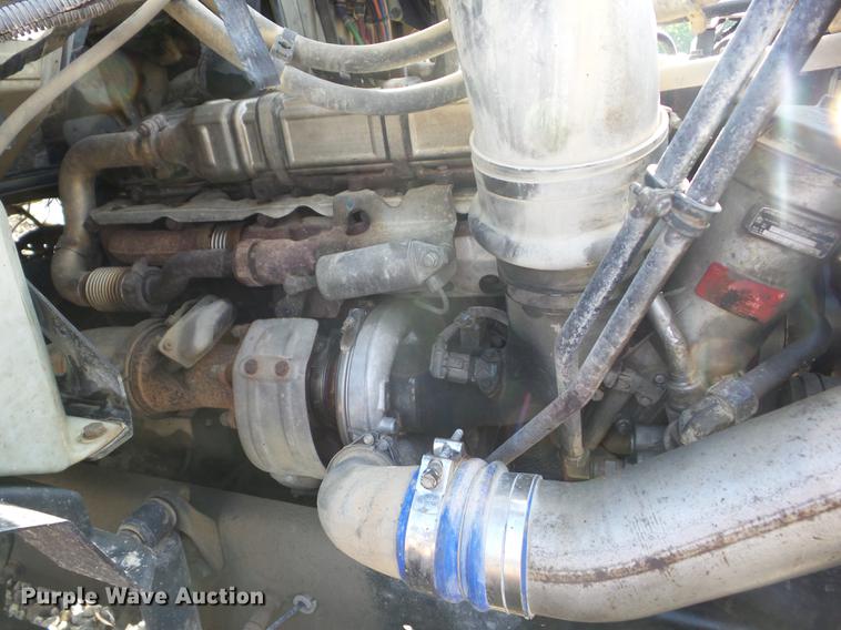 image for item K6252 2008 Sterling AT9500 semi truck