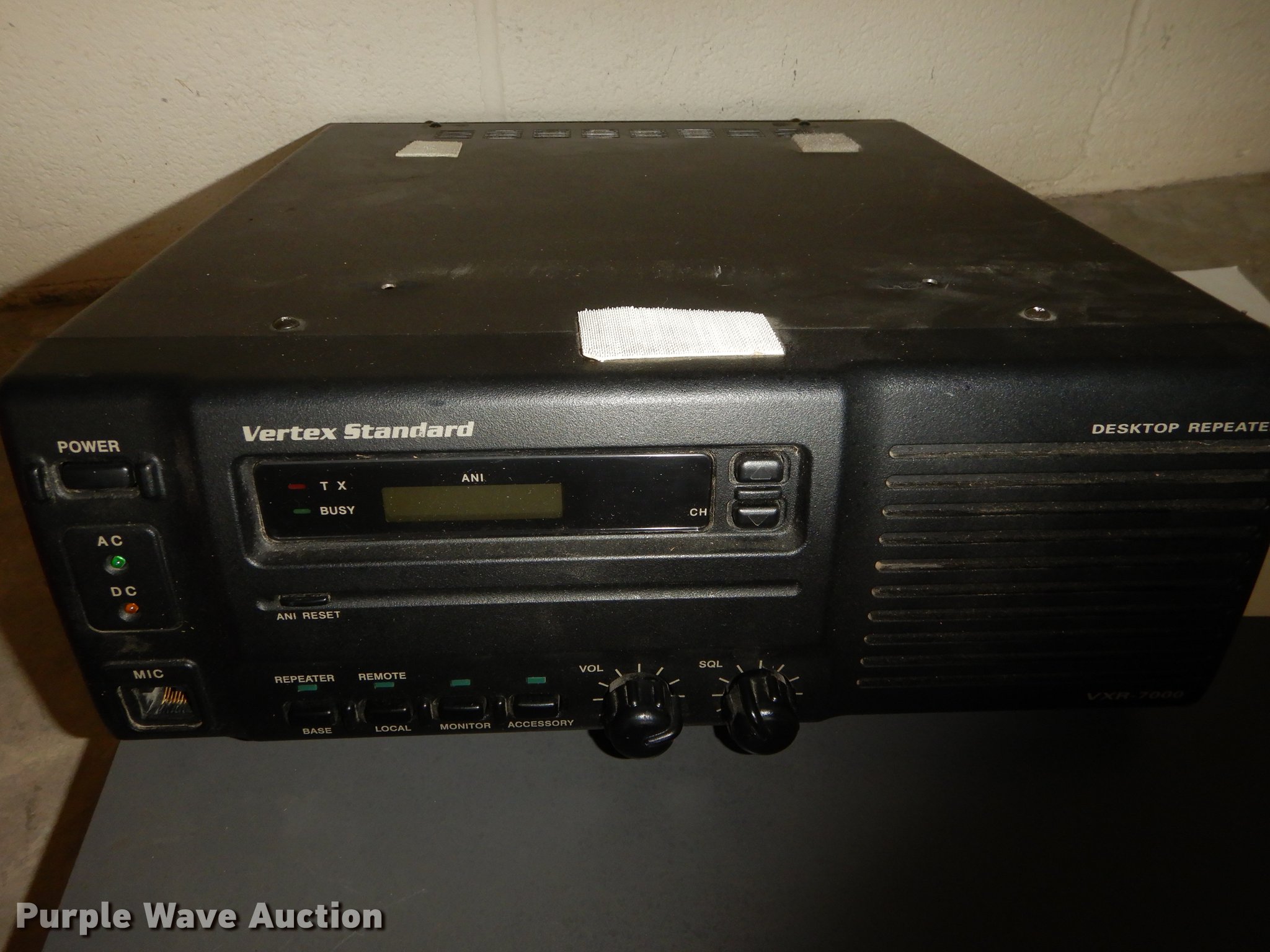 Vertex VXR7000 repeater in Ottawa, KS Item EM9650 sold Purple Wave
