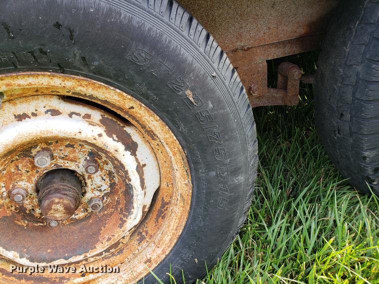 image for item BW9222 1991 Sams car trailer