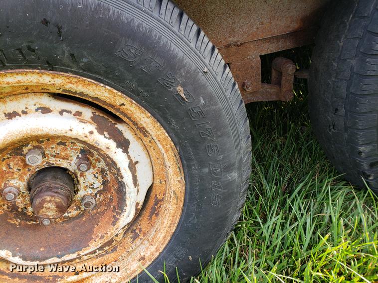 image for item BW9222 1991 Sams car trailer