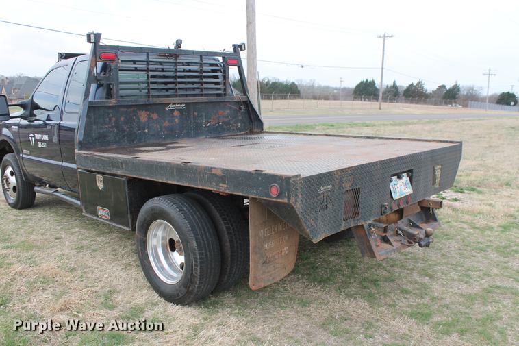 image for item DB5195 2005 Ford F350 Super Duty XLT SuperCab pickup truck