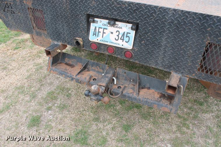 image for item DB5195 2005 Ford F350 Super Duty XLT SuperCab pickup truck