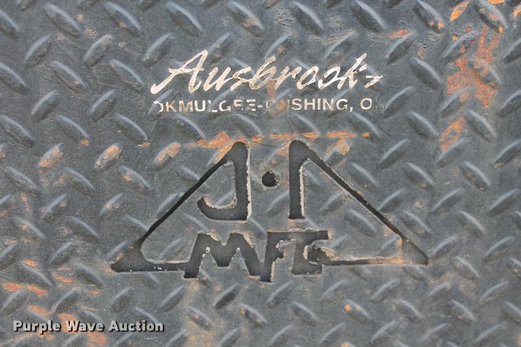 image for item DB5195 2005 Ford F350 Super Duty XLT SuperCab pickup truck