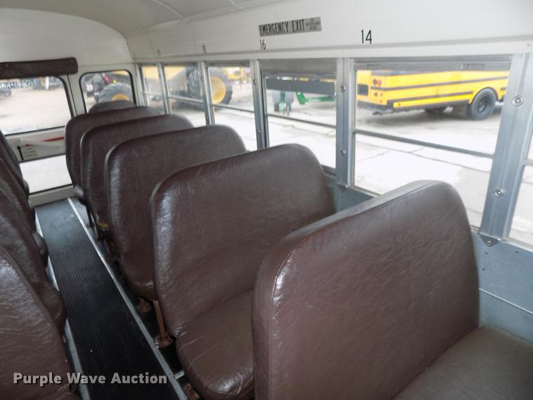 image for item DB8621 1998 Ford B800 Bluebird school bus