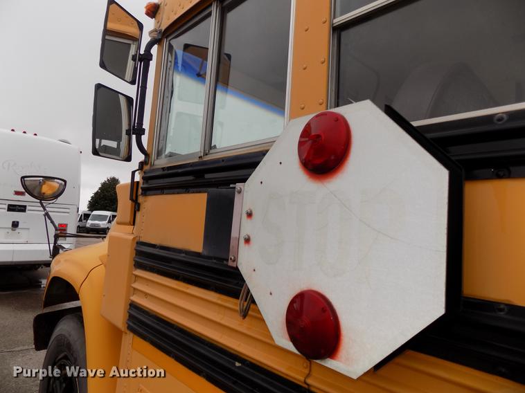 image for item DB8621 1998 Ford B800 Bluebird school bus