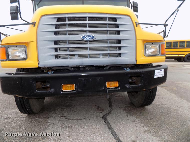 image for item DB8621 1998 Ford B800 Bluebird school bus