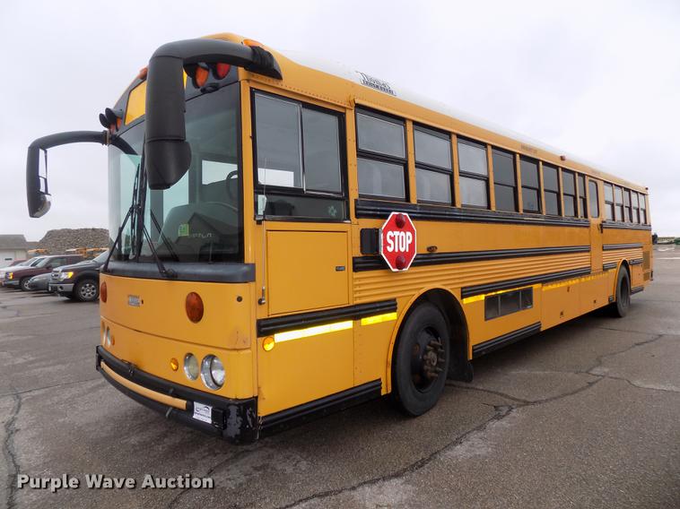 image for item DB8622 2002 Thomas Saf-T-Liner MVP ER school bus