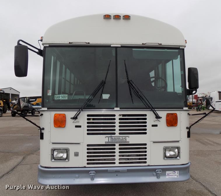 image for item DB8623 2002 Thomas Built Saf-T-Liner MVP school bus