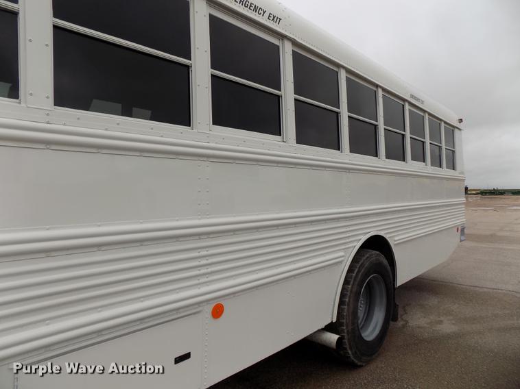 image for item DB8623 2002 Thomas Built Saf-T-Liner MVP school bus