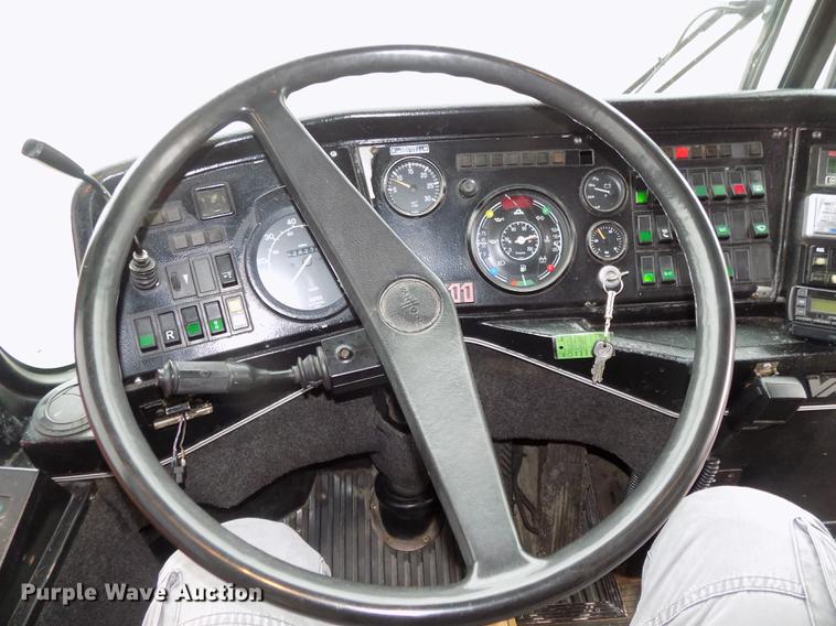 image for item DB8624 1996 Van Hool T845 coach bus