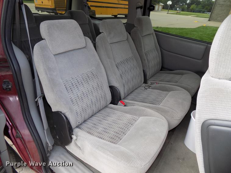 image for item DB8630 2004 Chevrolet Venture van