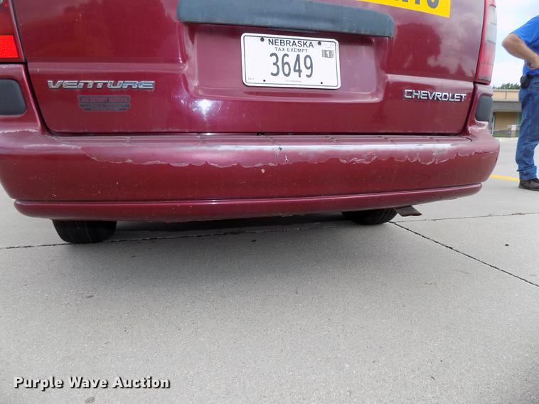 image for item DB8630 2004 Chevrolet Venture van