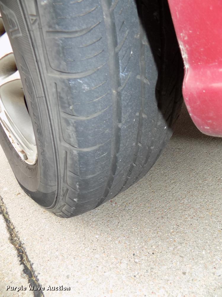 image for item DB8630 2004 Chevrolet Venture van