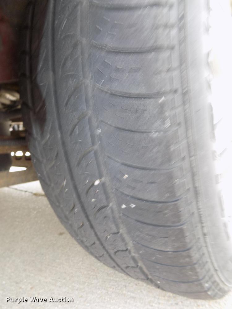 image for item DB8630 2004 Chevrolet Venture van