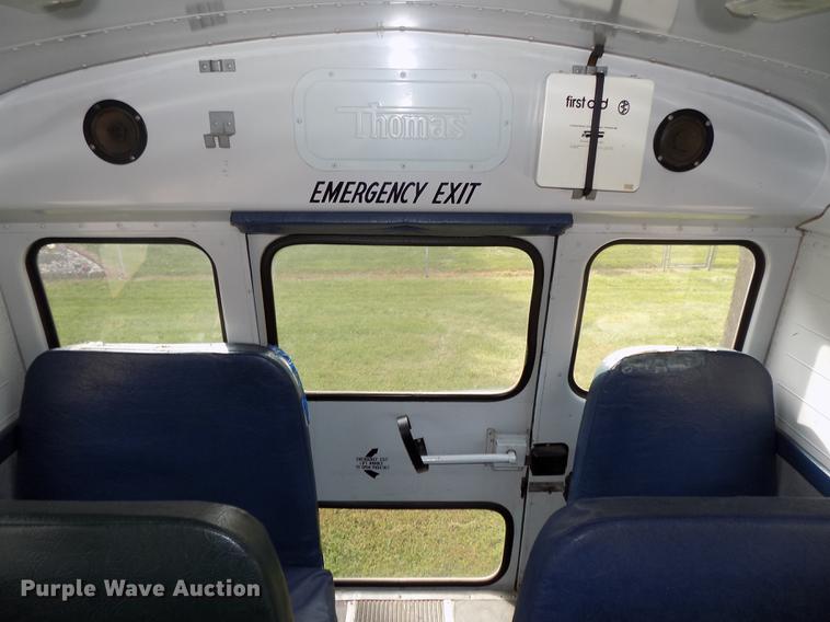 image for item DB8631 1992 International 3800 school bus