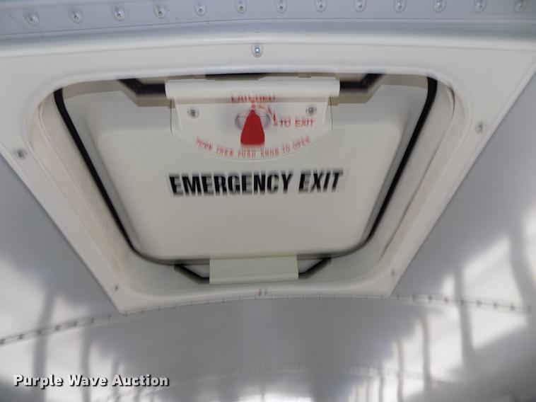 image for item DB8631 1992 International 3800 school bus