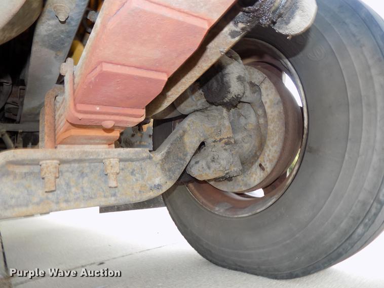 image for item DB8631 1992 International 3800 school bus