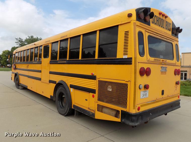 image for item DB8632 1999 Thomas Built Saf-T-Liner MVP school bus