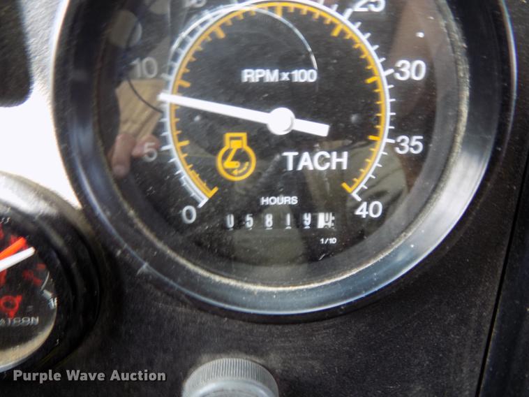 image for item DB8632 1999 Thomas Built Saf-T-Liner MVP school bus