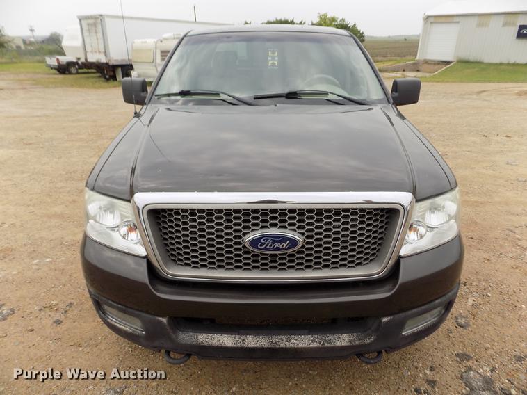 image for item DB9128 2005 Ford F150 Lariat SuperCrew pickup truck