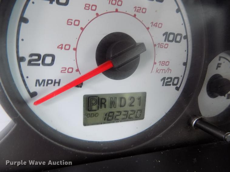 image for item DB9129 2004 Ford Escape SUV