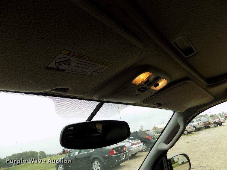 image for item DB9129 2004 Ford Escape SUV